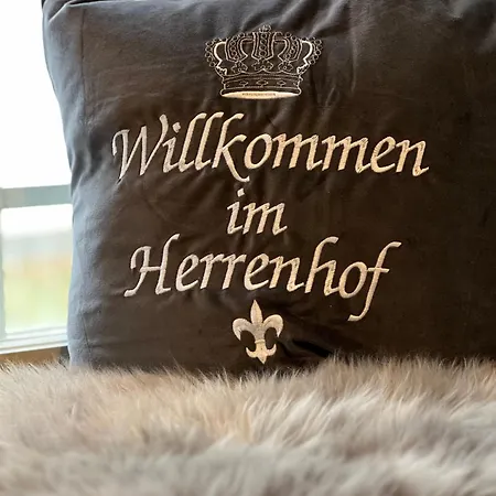 Feine Wohn Und Schlafstuben Im Herrenhaus I Unesco Welterbe I Parkplatz I Erzgebirge I Waldbuehne *