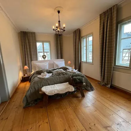 Feine Wohn Und Schlafstuben Im Herrenhaus I Unesco Welterbe I Parkplatz I Erzgebirge I Waldbuehne * שווארצנברג