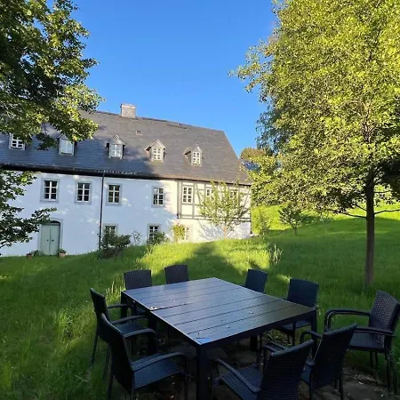 Feine Wohn Und Schlafstuben Im Herrenhaus I Unesco Welterbe I Parkplatz I Erzgebirge I Waldbuehne