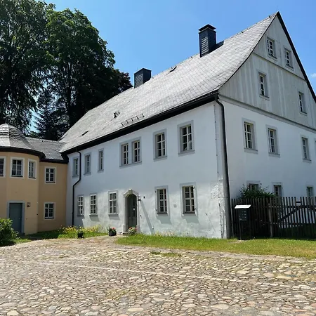 Feine Wohn Und Schlafstuben Im Herrenhaus I Unesco Welterbe I Parkplatz I Erzgebirge I Waldbuehne Apartment *